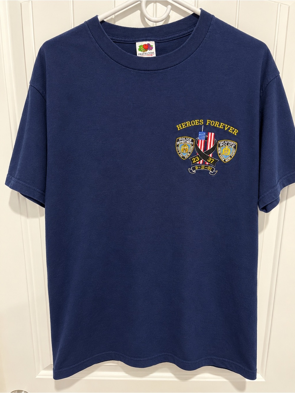 Vintage 9/11 Heroes Forever NYPD PAPD Embroidered Memorial Tee L